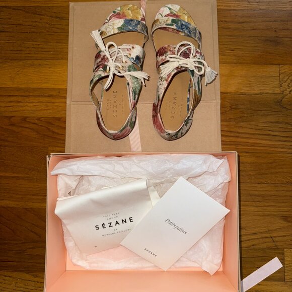 Sezane Ulysse Floral Sandal in Goat Leather, Size 40 - Picture 5 of 10